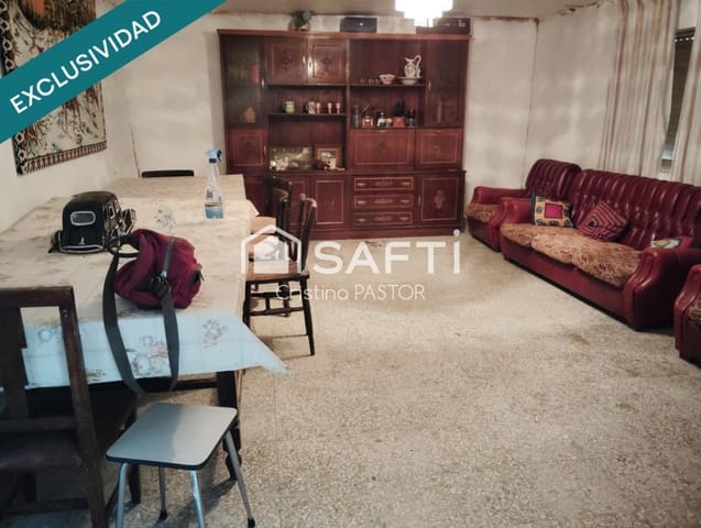 5 bedroom Terraced Villa for sale in Pajares de los Oteros - € 60,000 (Ref: 9604885)