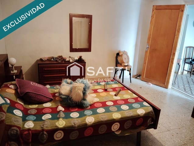 5 bedroom Terraced Villa for sale in Pajares de los Oteros - € 60,000 (Ref: 9604885)