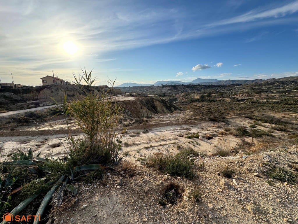 Finca/Casa Rural de 3 habitaciones en Abanilla en venta con garaje - 99.900 € (Ref: 9604888)