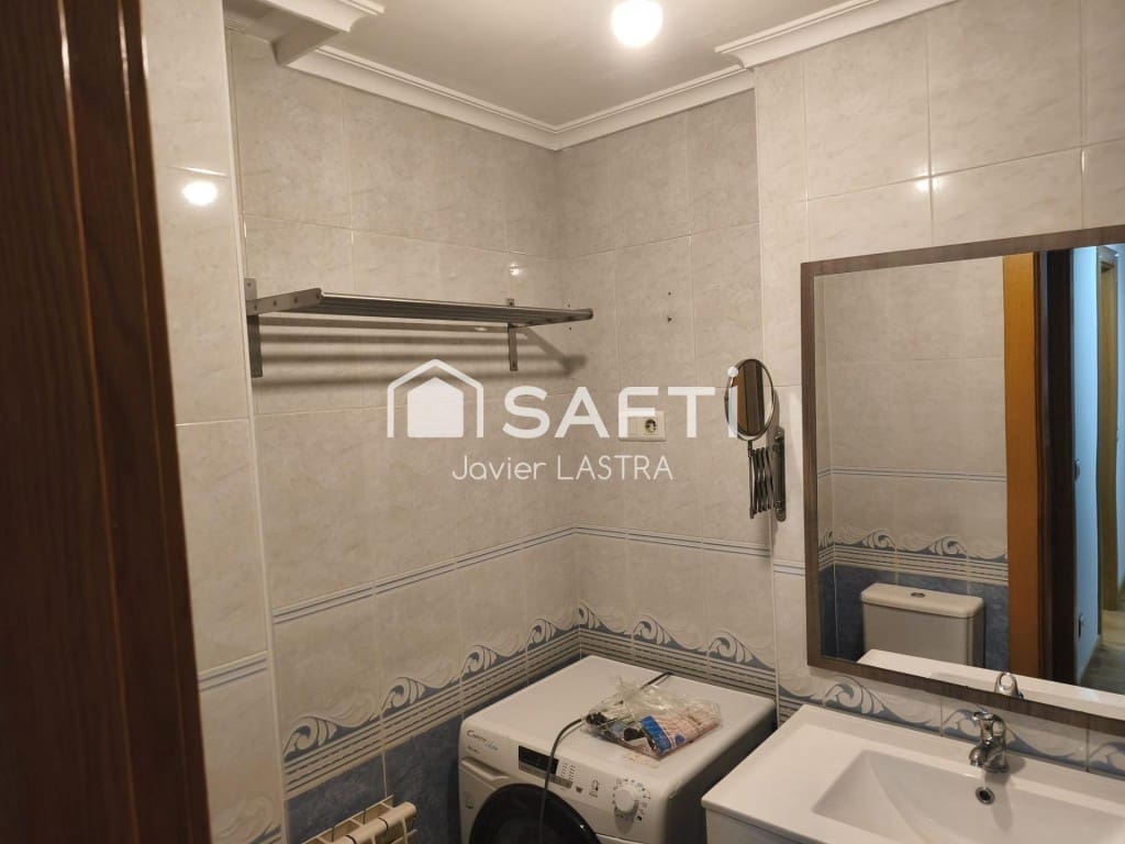 3 slaapkamer Appartement te koop in Leon stad met garage - € 150.000 (Ref: 9604890)