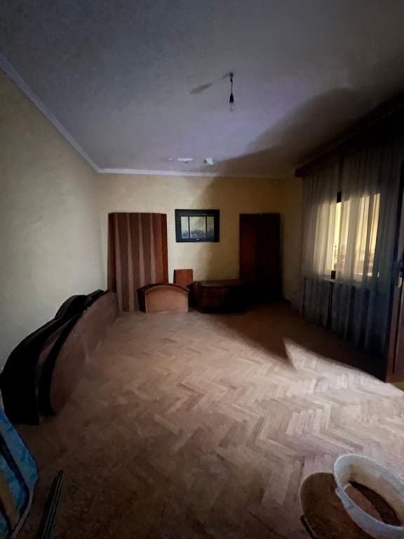 17 soverom Villa til salgs i Argamasilla de Alba - € 350 000 (Ref: 9604892)