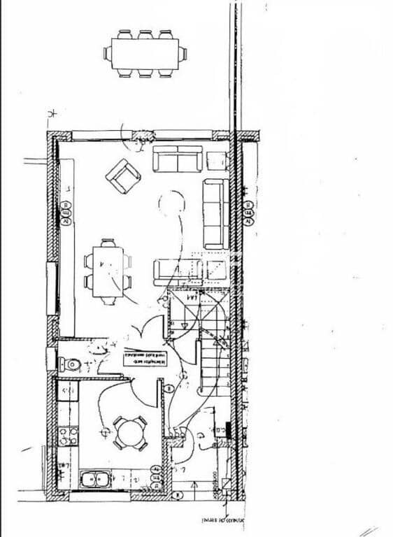 5 bedroom Terraced Villa for sale in Hostalric with garage - € 352,000 (Ref: 9607974)
