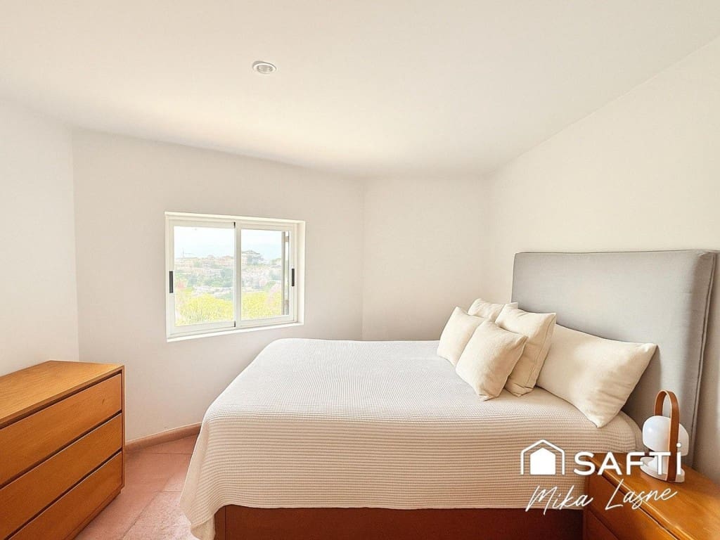 6 bedroom Villa for sale in Barcelona city with pool garage - € 1,389,000 (Ref: 9607975)