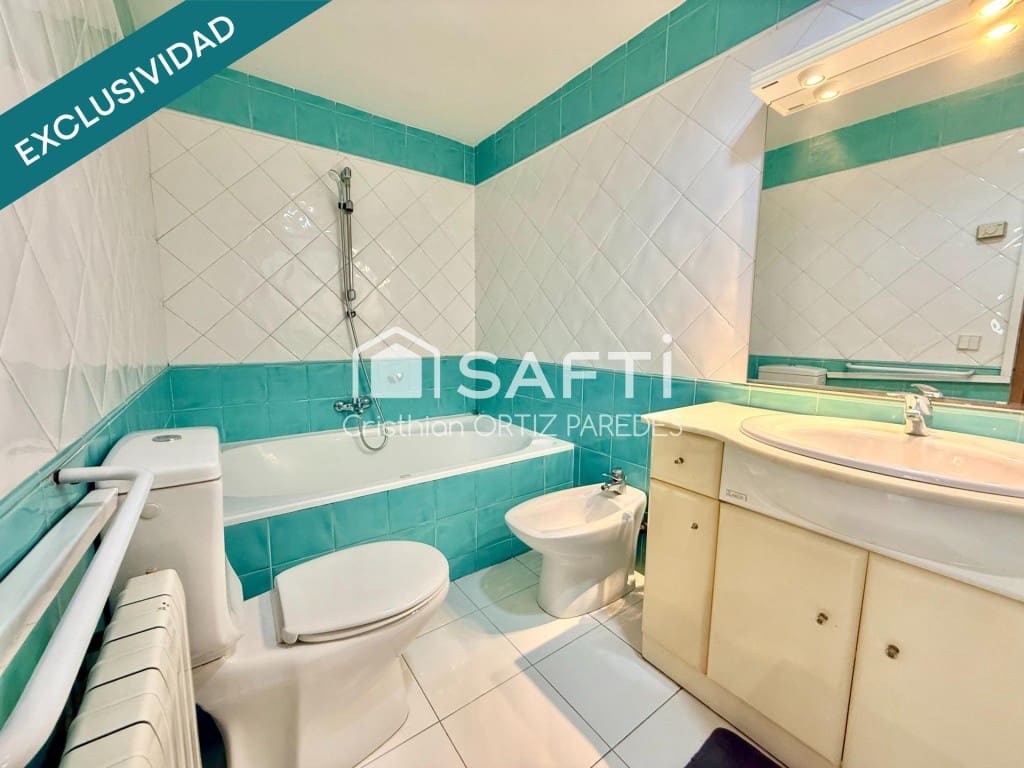 3 soveværelse Lejlighed til salg i Lloret de Mar med garage - € 359.000 (Ref: 9607976)