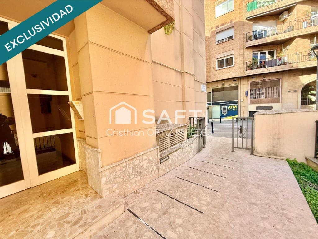 3 soveværelse Lejlighed til salg i Lloret de Mar med garage - € 359.000 (Ref: 9607976)