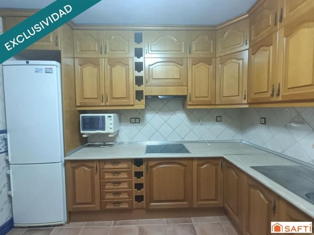 5 sypialnia Dom szeregowy na sprzedaż w Llanos del Caudillo - 189 000 € (Ref: 9607977)