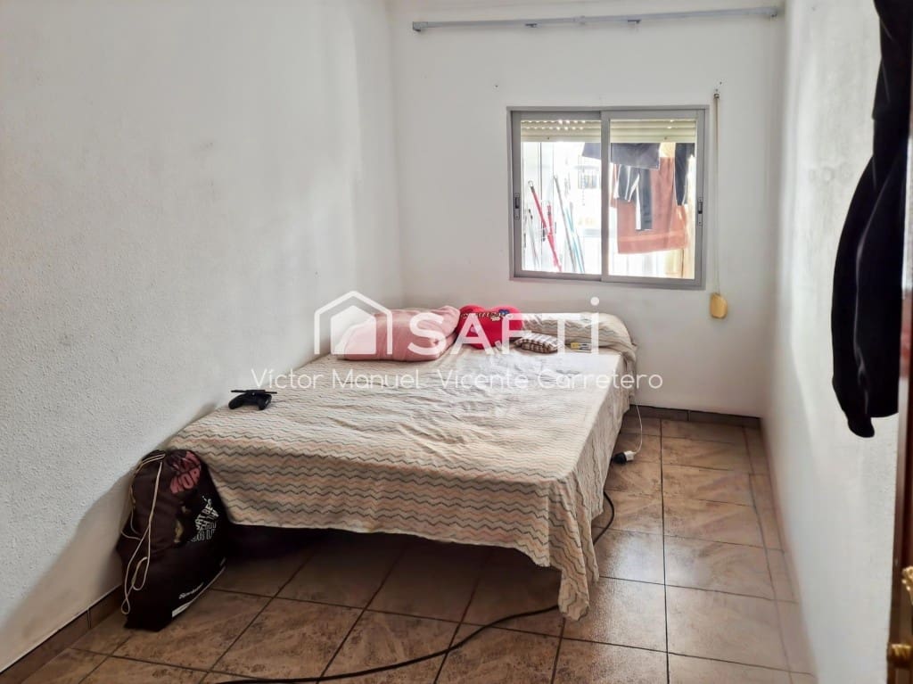 Apartamento de 3 habitaciones en Sagunto / Sagunt en venta - 130.000 € (Ref: 9607979)
