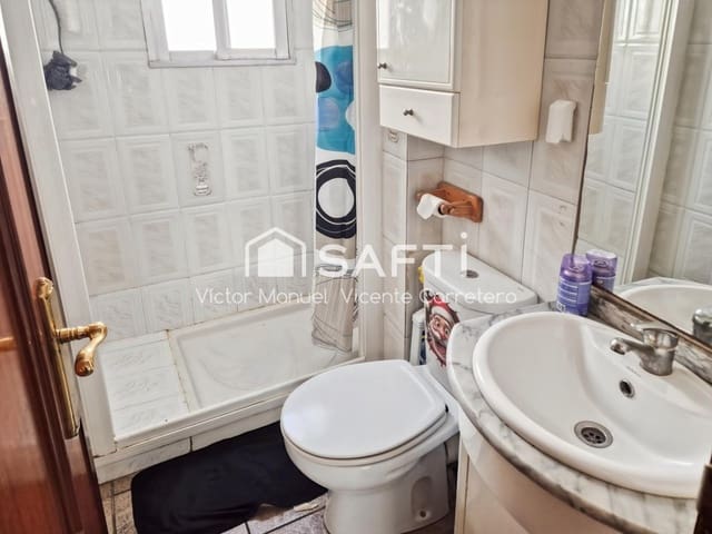 Apartamento de 3 habitaciones en Sagunto / Sagunt en venta - 130.000 € (Ref: 9607979)