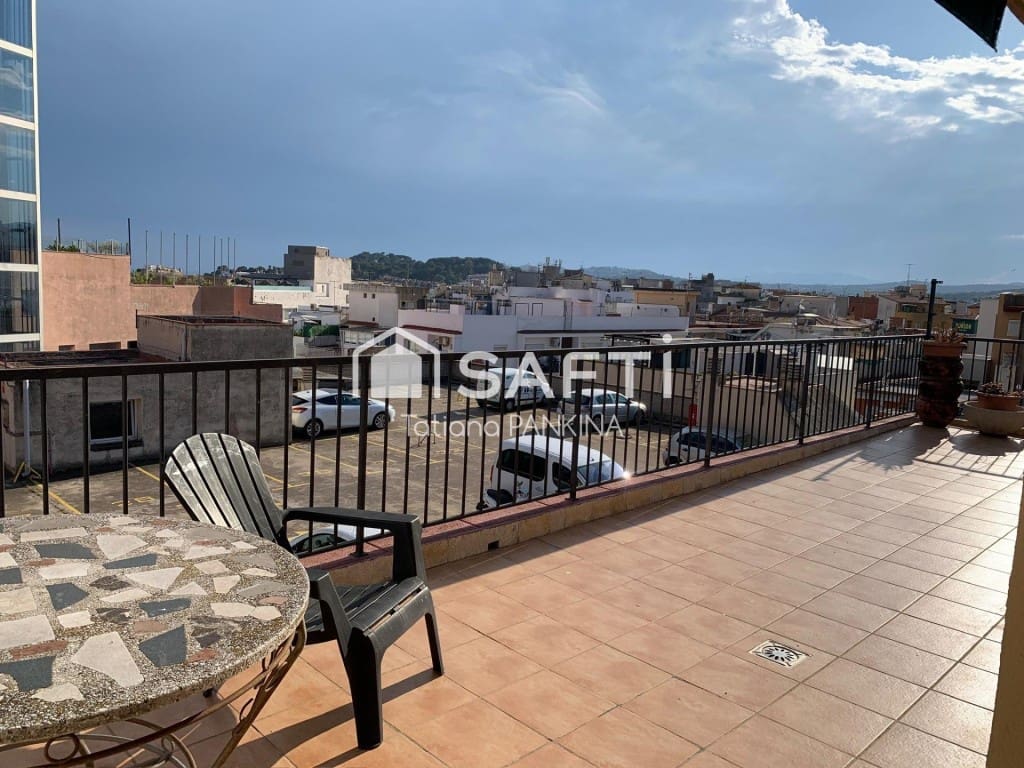 3 slaapkamer Penthouse te koop in Lloret de Mar - € 298.000 (Ref: 9607981)