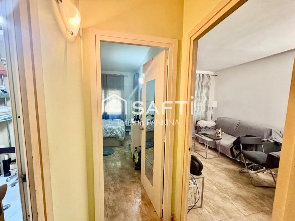 1 bedroom Apartment for sale in Lloret de Mar with pool - € 130,000 (Ref: 9607982)