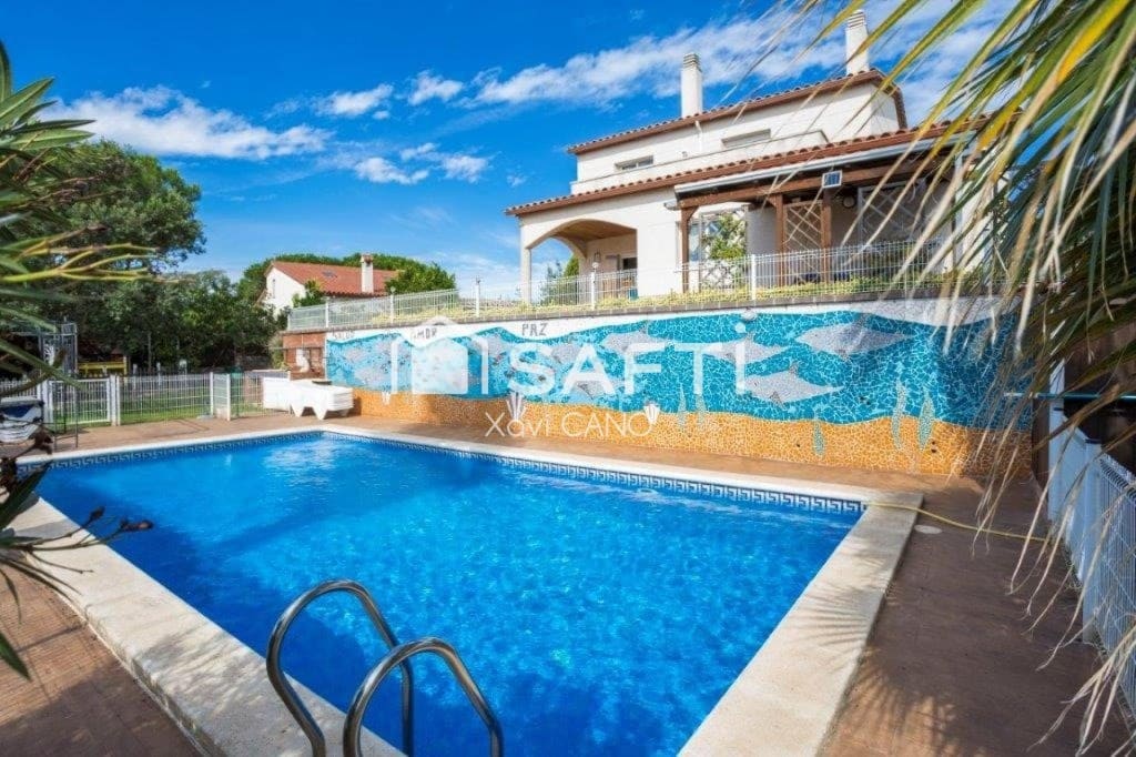 6 quarto Moradia para venda em Macanet de la Selva - 445 000 € (Ref: 9607983)