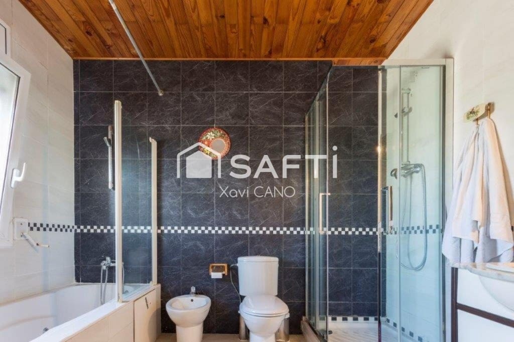 6 quarto Moradia para venda em Macanet de la Selva - 445 000 € (Ref: 9607983)