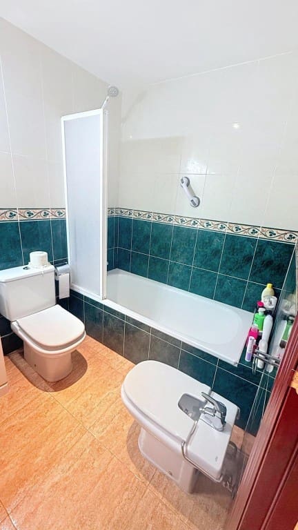 2 makuuhuone Huoneisto myytävänä paikassa Reus mukana 
autotalli - 230 000 € (Ref: 9607985)