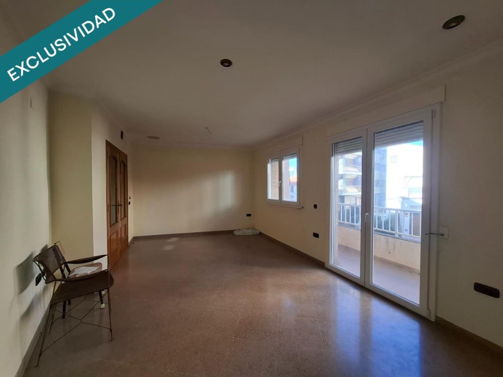 Oficina en Moixent en venta - 250.000 € (Ref: 9611337)