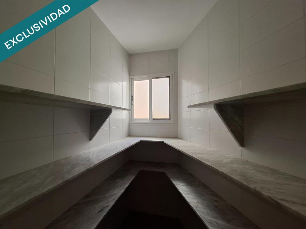 Oficina en Moixent en venta - 250.000 € (Ref: 9611337)