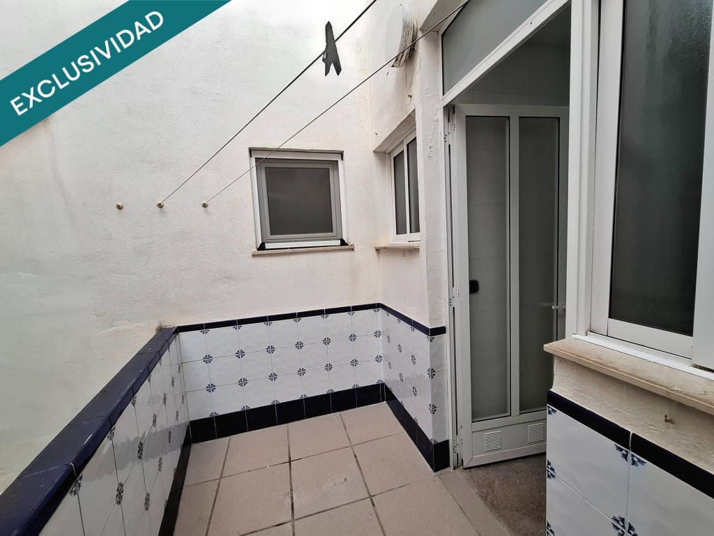 Oficina en Moixent en venta - 250.000 € (Ref: 9611337)