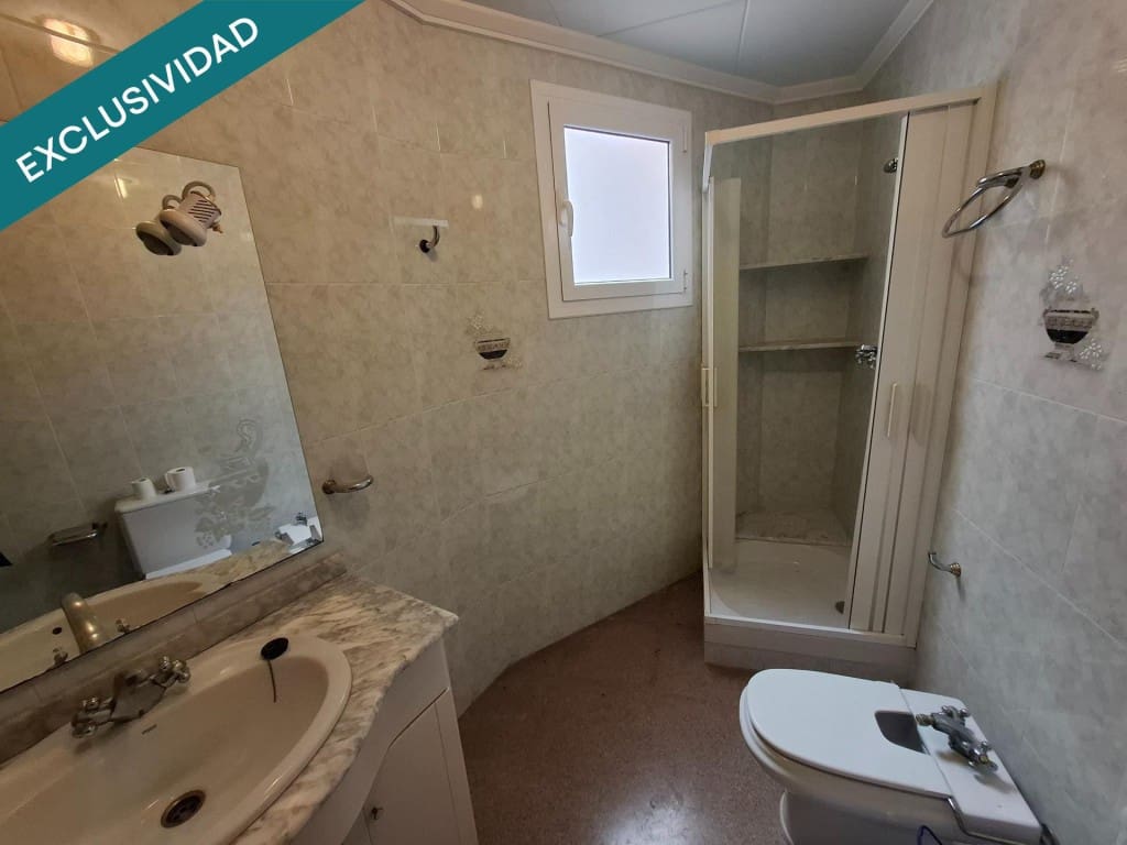 Oficina en Moixent en venta - 250.000 € (Ref: 9611337)