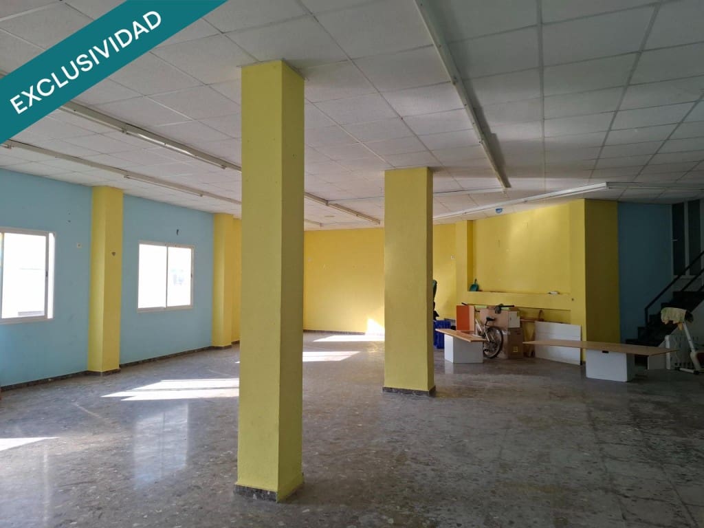 Oficina en Moixent en venta - 250.000 € (Ref: 9611337)