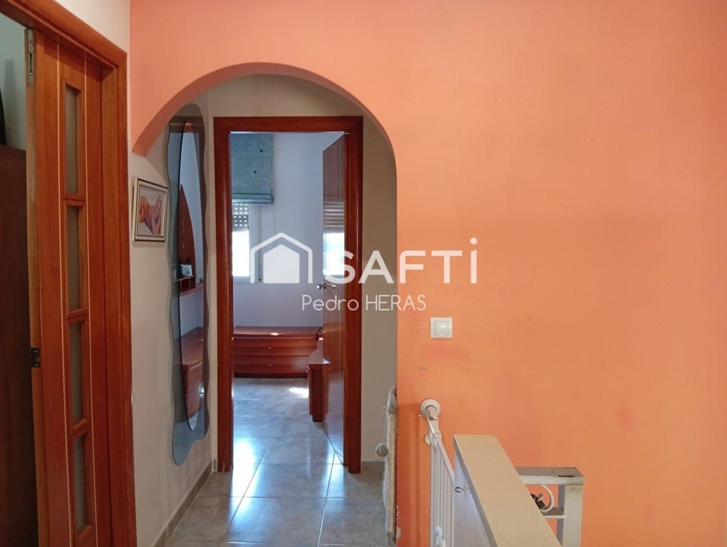 3 soveværelse Villa til salg i Lloret de Mar med swimmingpool garage - € 297.000 (Ref: 9611338)