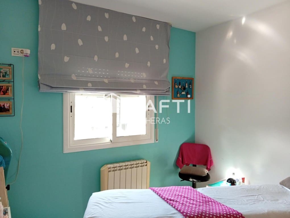 3 soveværelse Villa til salg i Lloret de Mar med swimmingpool garage - € 297.000 (Ref: 9611338)