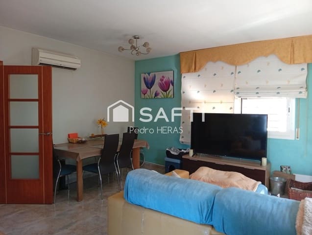 3 soveværelse Villa til salg i Urbanitzacions del Nord, Lloret de Mar med swimmingpool garage - € 297.000 (Ref: 9611338)