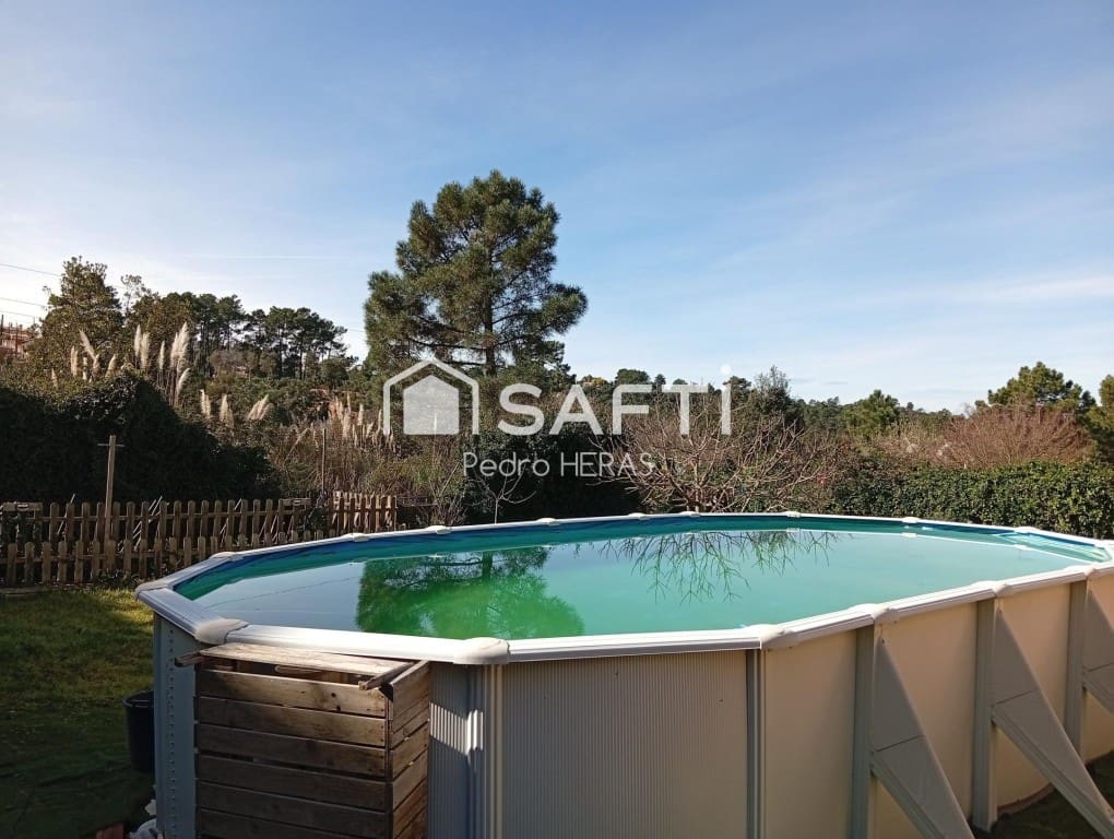 3 soveværelse Villa til salg i Lloret de Mar med swimmingpool garage - € 297.000 (Ref: 9611338)