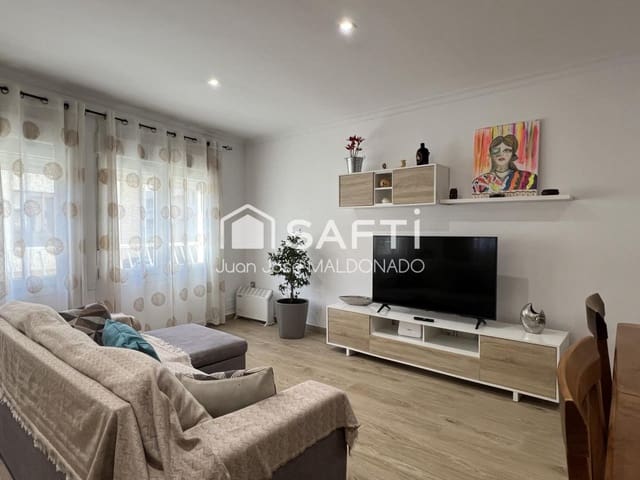 5 bedroom Apartment for sale in Benicarló - € 165,000 (Ref: 9611339)