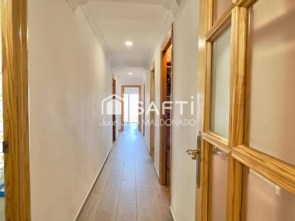 5 bedroom Apartment for sale in Benicarlo - € 165,000 (Ref: 9611339)