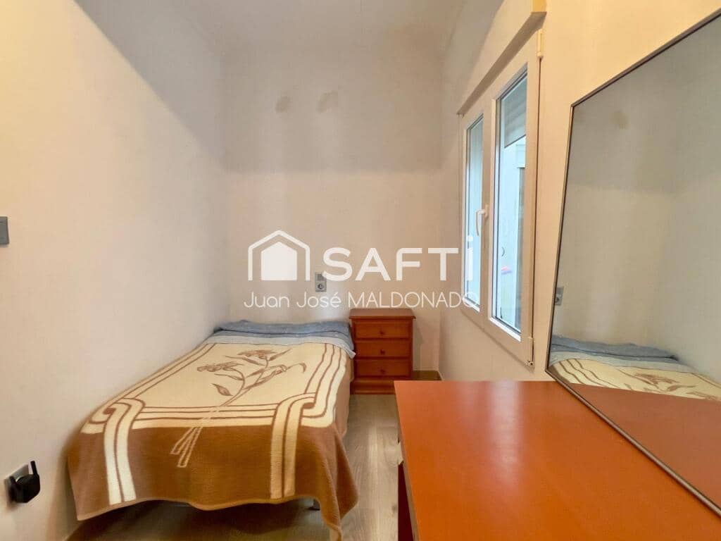 5 bedroom Apartment for sale in Benicarlo - € 165,000 (Ref: 9611339)