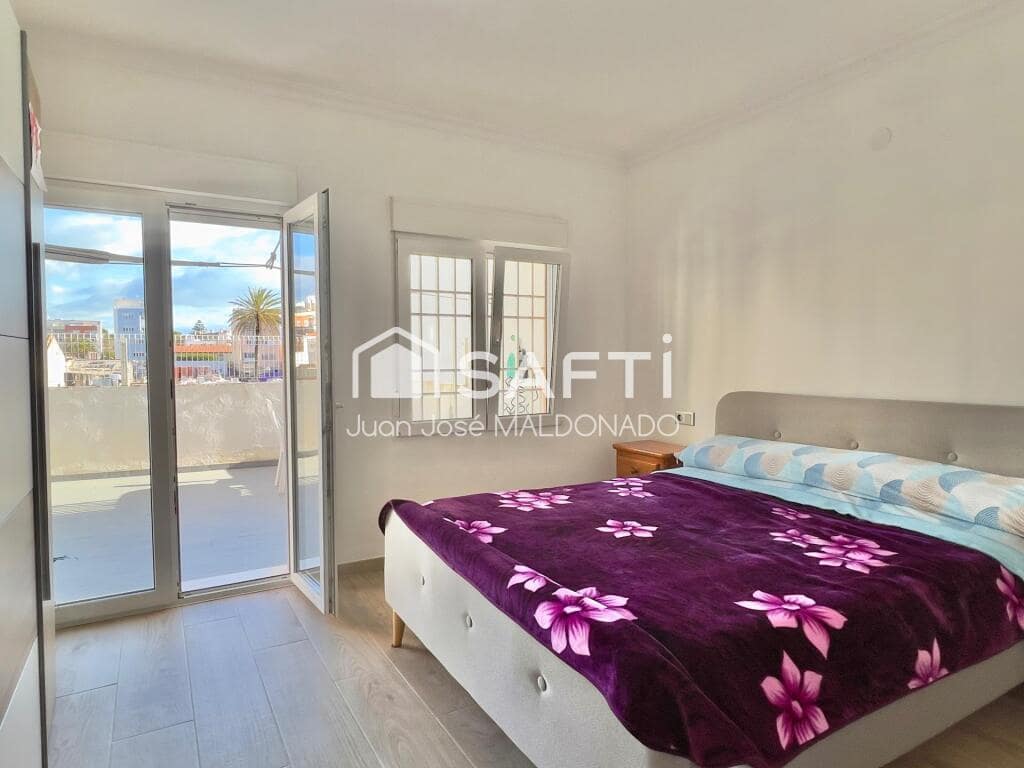 5 bedroom Apartment for sale in Benicarlo - € 165,000 (Ref: 9611339)