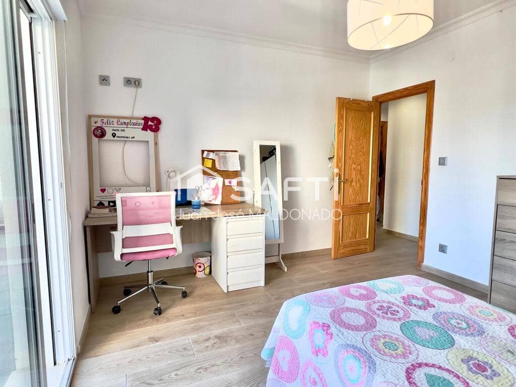 5 bedroom Apartment for sale in Benicarlo - € 165,000 (Ref: 9611339)