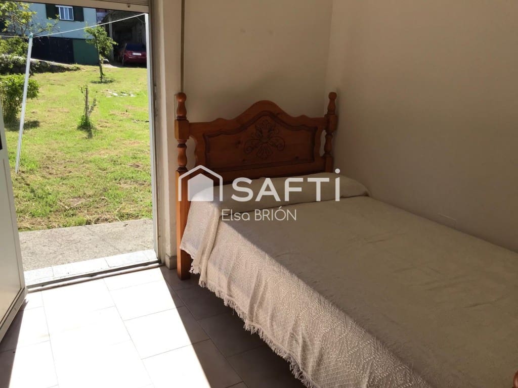 13 soveværelse Villa til salg i Porto do Son med garage - € 675.000 (Ref: 9611340)