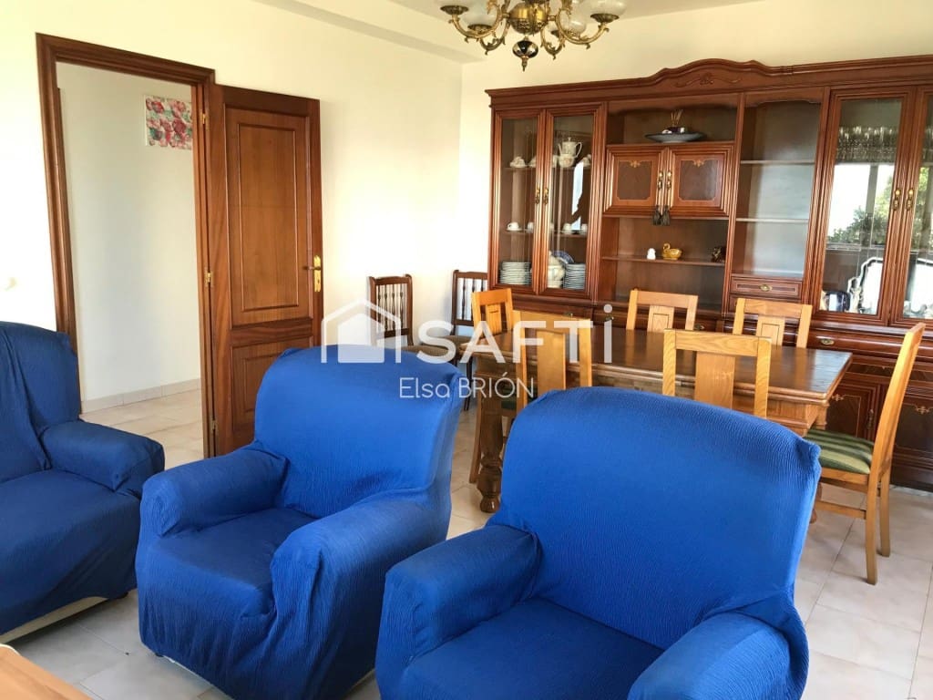 13 soveværelse Villa til salg i Porto do Son med garage - € 675.000 (Ref: 9611340)