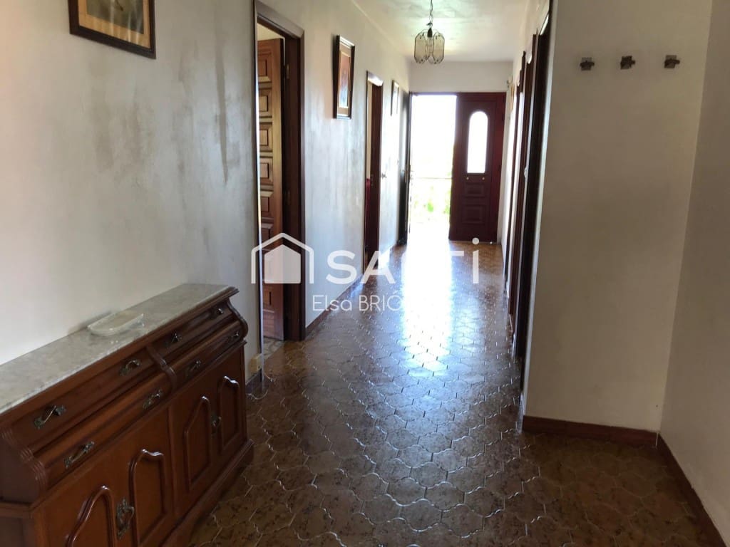 13 soveværelse Villa til salg i Porto do Son med garage - € 675.000 (Ref: 9611340)