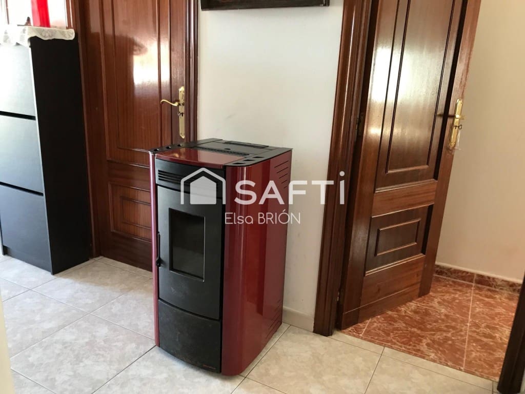 13 soveværelse Villa til salg i Porto do Son med garage - € 675.000 (Ref: 9611340)