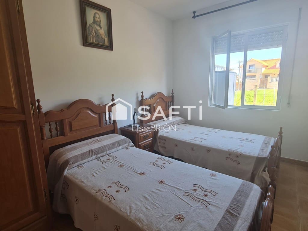 13 soveværelse Villa til salg i Porto do Son med garage - € 675.000 (Ref: 9611340)