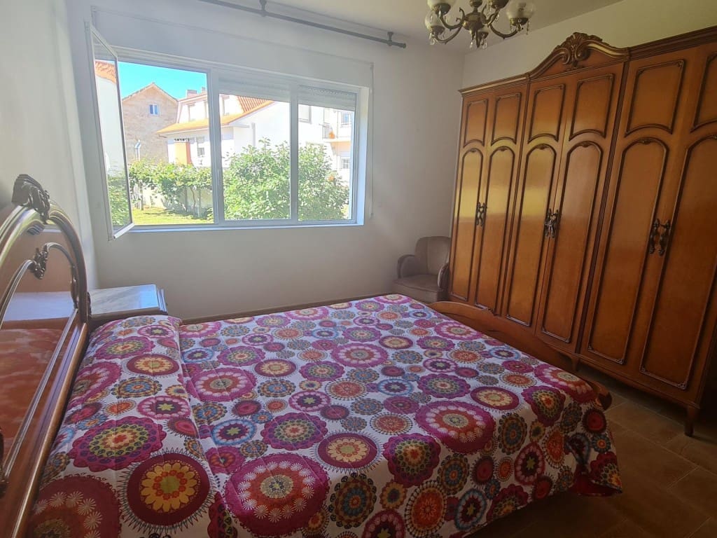 13 soveværelse Villa til salg i Porto do Son med garage - € 675.000 (Ref: 9611340)