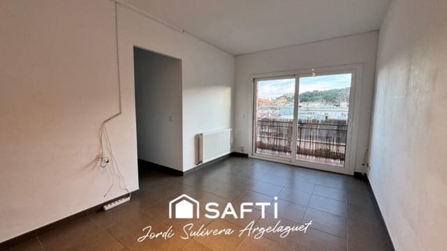 3 soveværelse Lejlighed til salg i Sant Feliu de Guíxols - € 255.000 (Ref: 9611342)