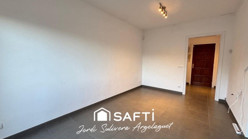 3 soveværelse Lejlighed til salg i Sant Feliu de Guixols - € 255.000 (Ref: 9611342)