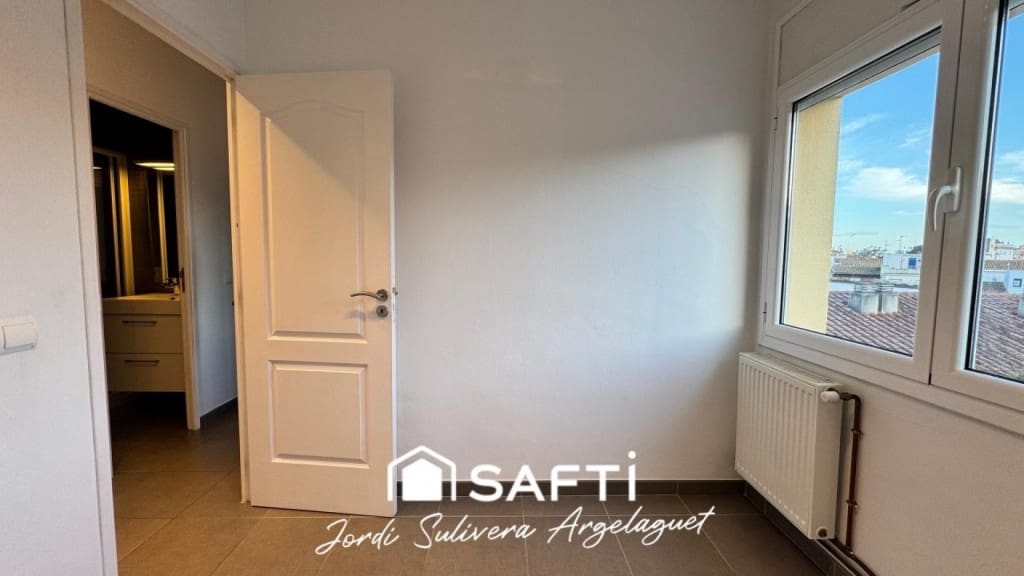 3 soveværelse Lejlighed til salg i Sant Feliu de Guixols - € 255.000 (Ref: 9611342)