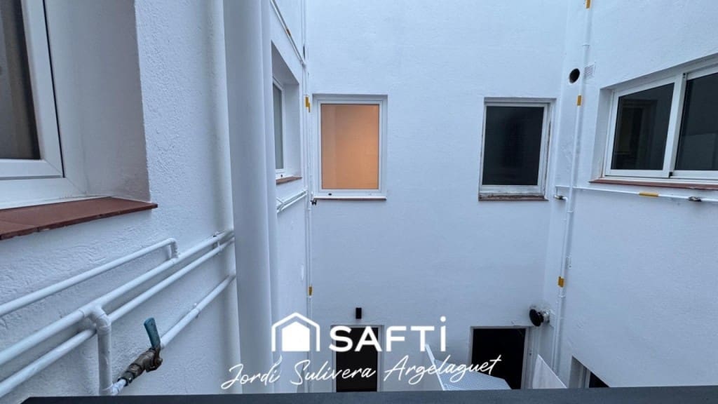 3 soveværelse Lejlighed til salg i Sant Feliu de Guixols - € 255.000 (Ref: 9611342)