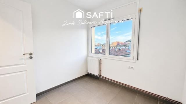 3 soverom Leilighet til salgs i Sant Feliu de Guíxols - € 248 000 (Ref: 9611342)