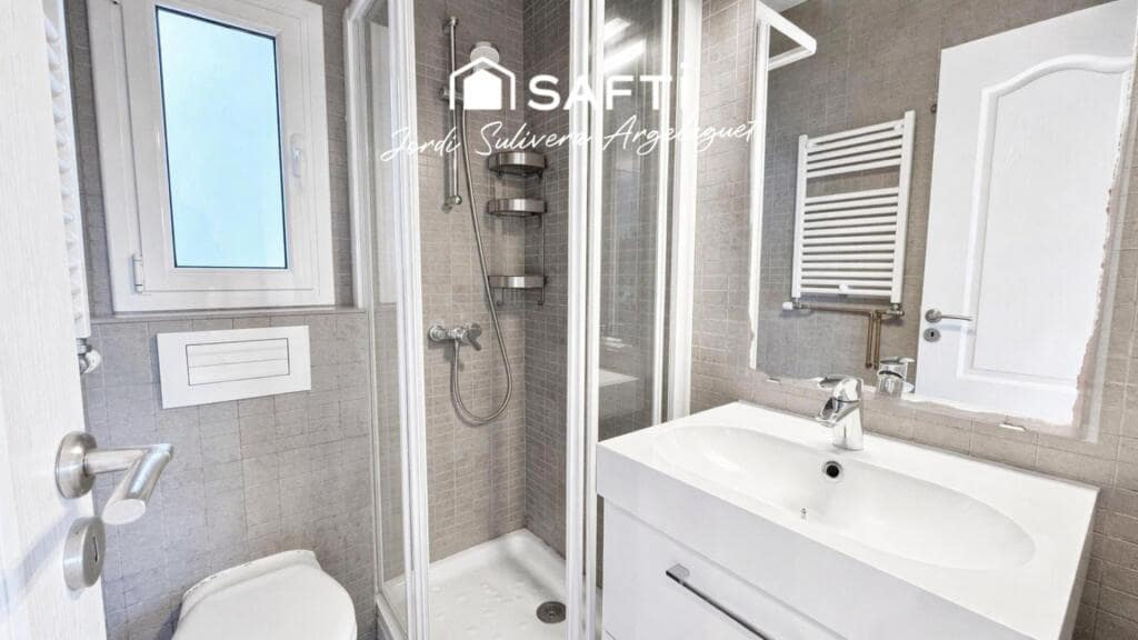 3 bedroom Apartment for sale in Sant Feliu de Guixols - € 248,000 (Ref: 9611342)