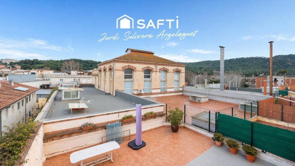 3 bedroom Apartment for sale in Sant Feliu de Guixols - € 248,000 (Ref: 9611342)