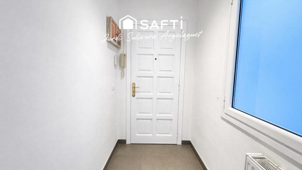 3 bedroom Apartment for sale in Sant Feliu de Guixols - € 248,000 (Ref: 9611342)