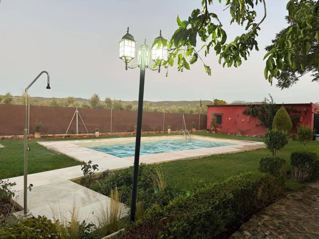 2 bedroom Finca/Country House for sale in Antequera - € 520,000 (Ref: 9611344)