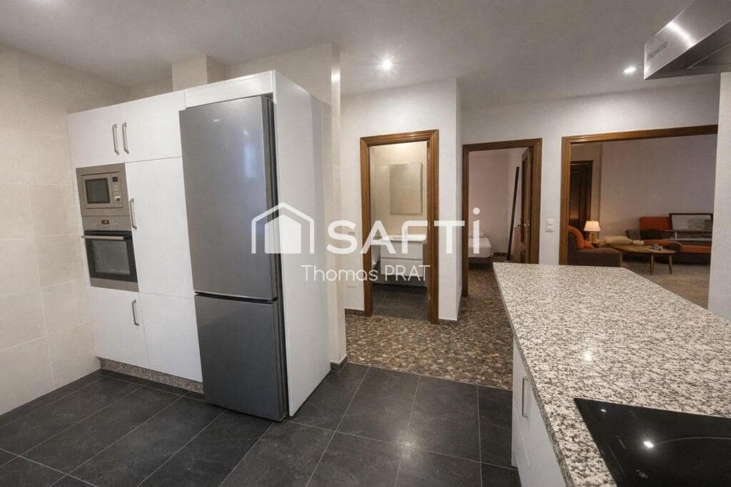 4 soveværelse Lejlighed til salg i Antequera - € 215.000 (Ref: 9611345)