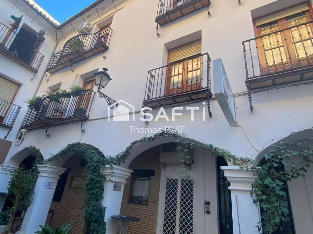 4 soveværelse Lejlighed til salg i Antequera - € 215.000 (Ref: 9611345)