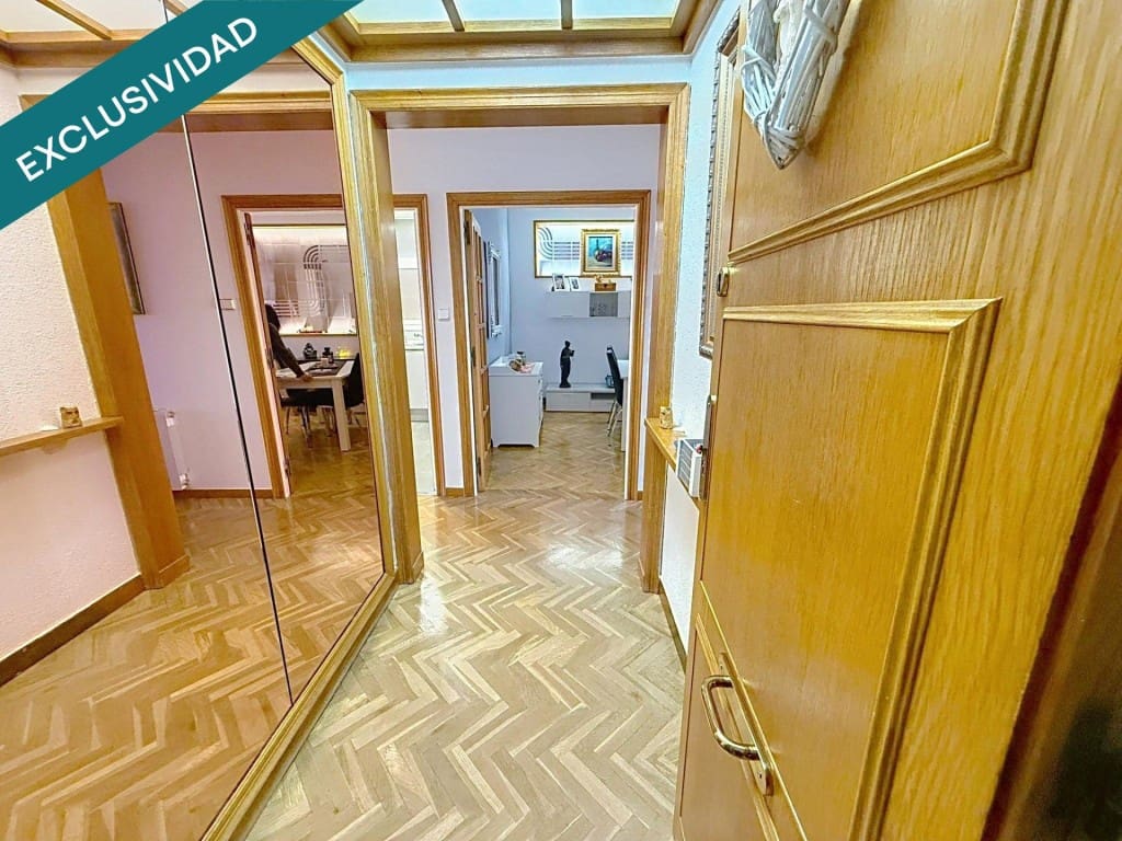 3 slaapkamer Appartement te koop in Terrassa - € 293.300 (Ref: 9611346)