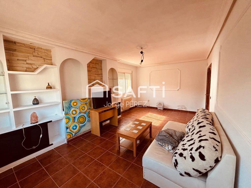 5 sovrum Villa till salu i Nambroca med garage - 270 000 € (Ref: 9611349)